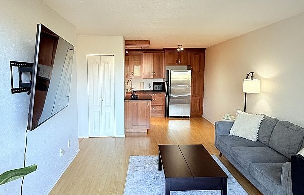 615 774 Great Northern Way Mount Pleasant VE