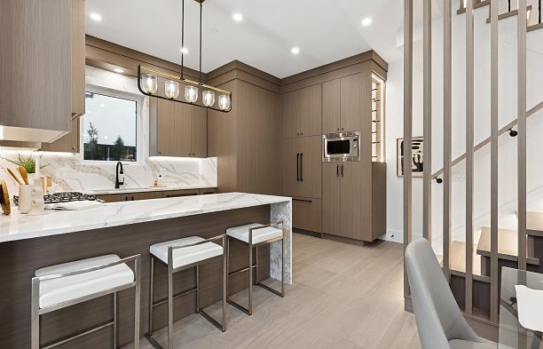 1 847 E 10 Avenue Mount Pleasant VE