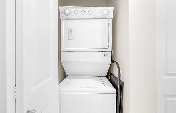 1217 4655 Valley Drive Quilchena