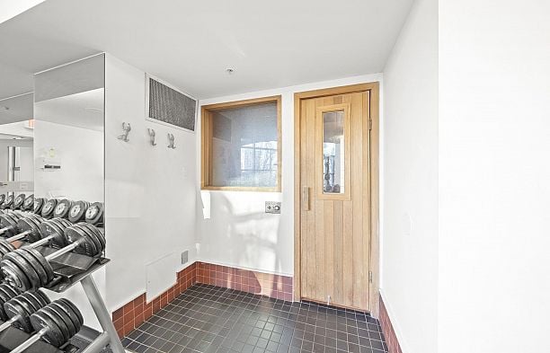 303 1633 West 8th Avenue Fairview VW