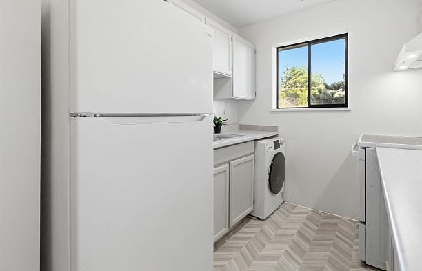 303 1296 W 70th Avenue Marpole