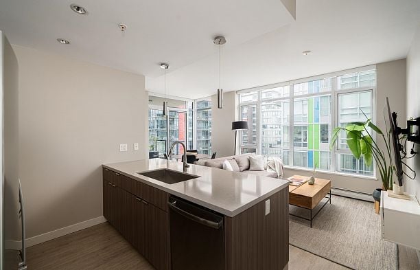 605 1788 Ontario Street Mount Pleasant VE