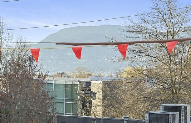 303 1633 West 8th Avenue Fairview VW