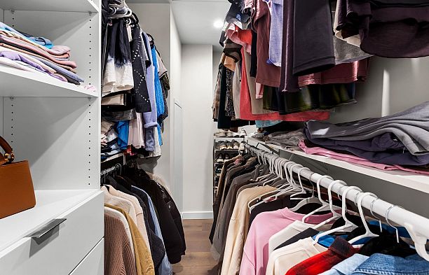 3404 1335 Howe Street Downtown VW