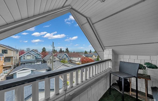 723 E 12th Avenue Mount Pleasant VE