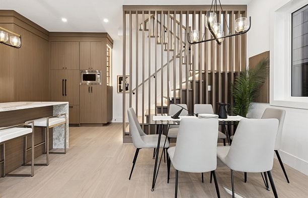 1 847 E 10 Avenue Mount Pleasant VE