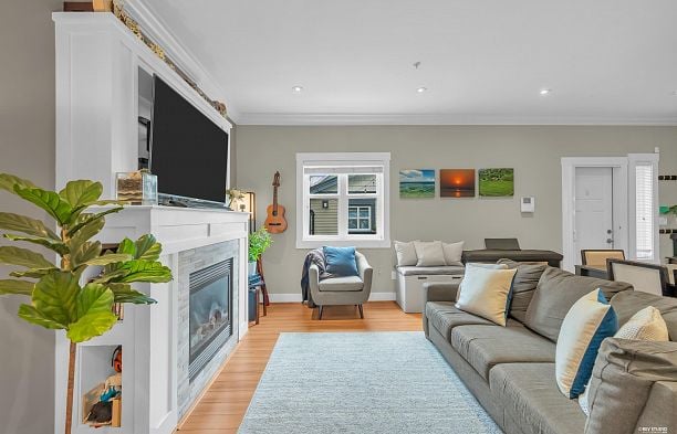 723 E 12th Avenue Mount Pleasant VE