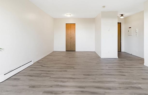 303 1296 W 70th Avenue Marpole