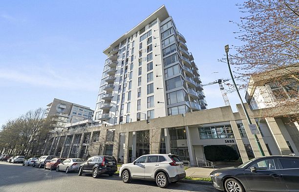 303 1633 West 8th Avenue Fairview VW