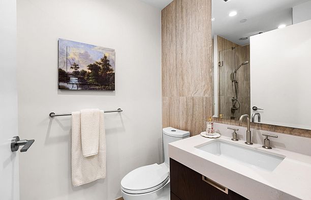 3404 1335 Howe Street Downtown VW