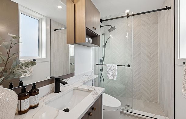 1 847 E 10 Avenue Mount Pleasant VE