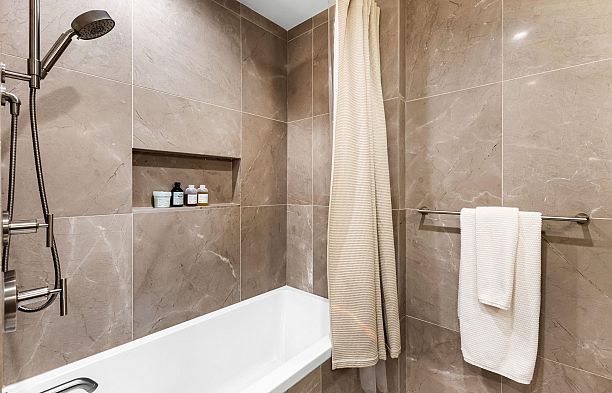 3404 1335 Howe Street Downtown VW