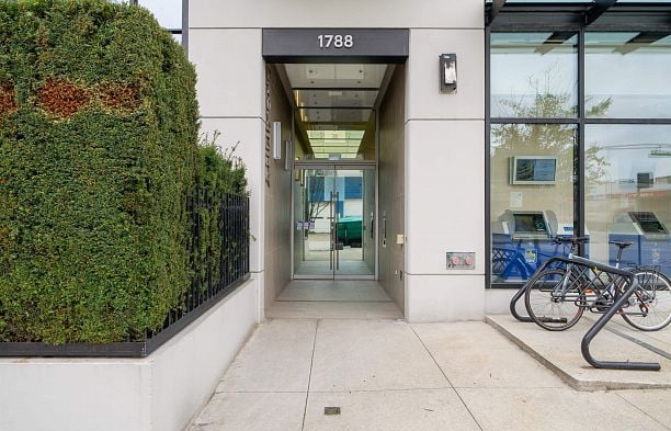 605 1788 Ontario Street Mount Pleasant VE