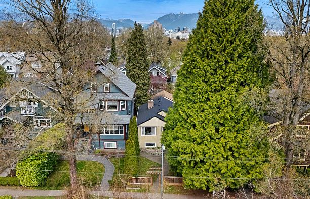 905 W 23 Avenue Cambie