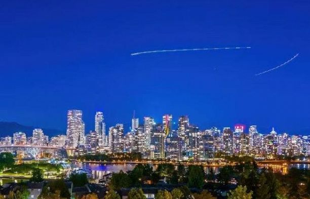 903 2411 Heather Street Fairview VW