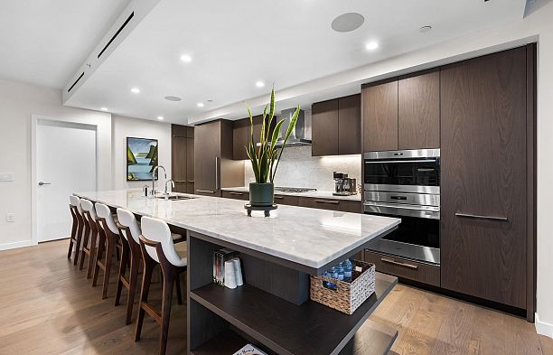 3404 1335 Howe Street Downtown VW