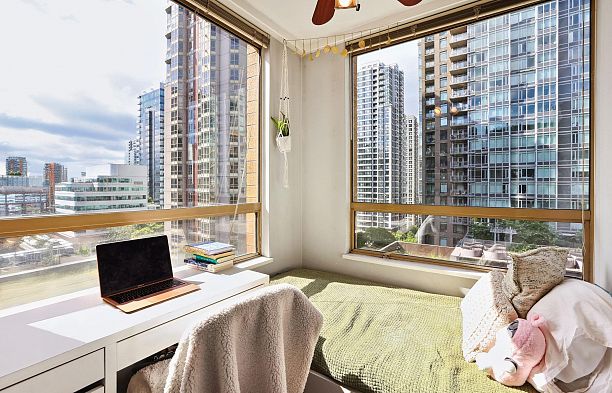 905 822 Homer Street Downtown VW