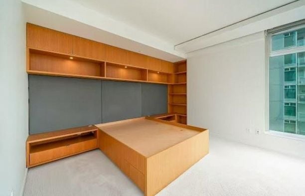 903 2411 Heather Street Fairview VW