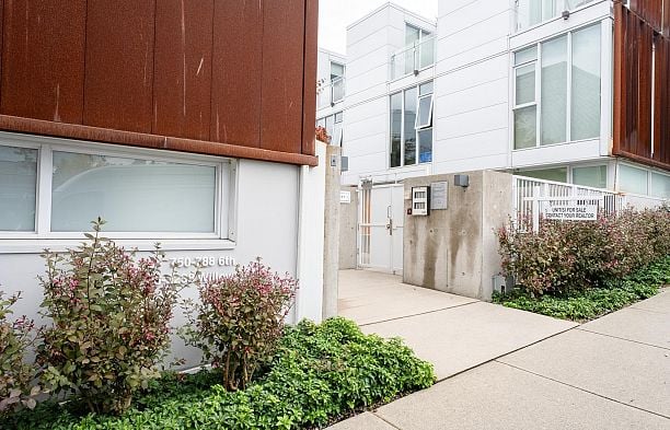 2208 Willow Street Fairview VW