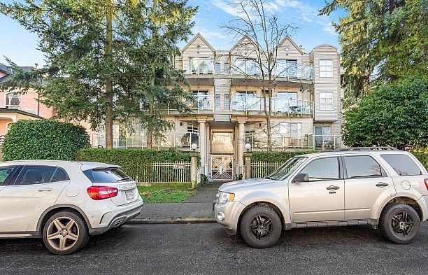 202 966 W 14th Avenue Fairview VW