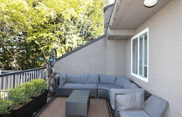 615 774 Great Northern Way Mount Pleasant VE