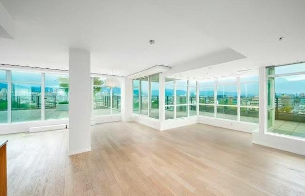 903 2411 Heather Street Fairview VW