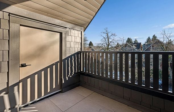 1 847 E 10 Avenue Mount Pleasant VE