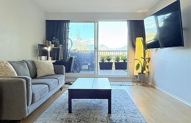 615 774 Great Northern Way Mount Pleasant VE