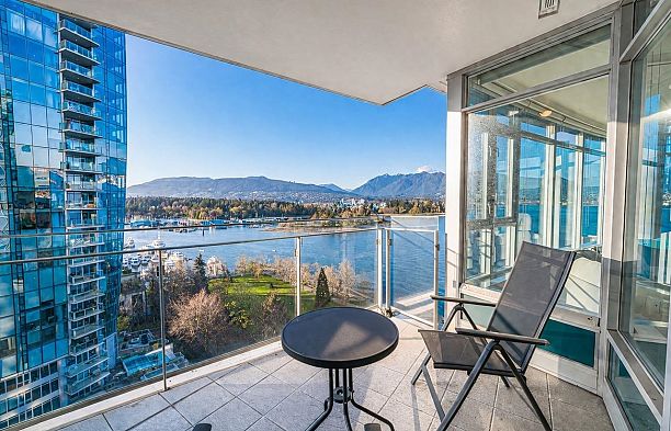1301 1233 W Cordova Street Coal Harbour