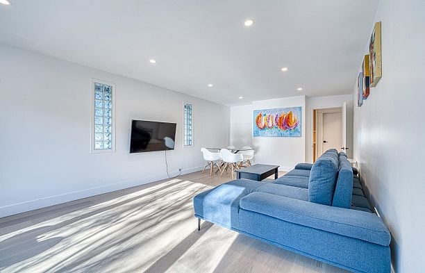 4377 W 12th Avenue Point Grey