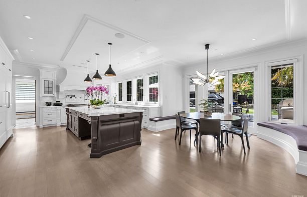 1738 W 38th Avenue Shaughnessy