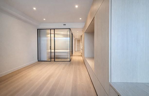 422 2471 St George Street Mount Pleasant VE