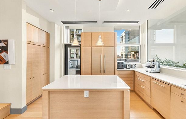 501 1510 W 6th Avenue Fairview VW