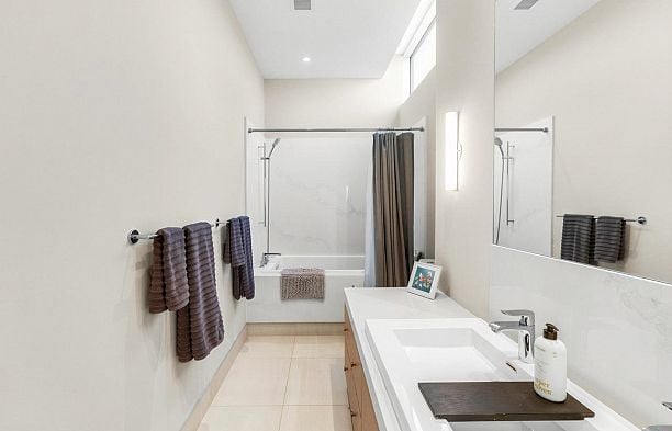 501 1510 W 6th Avenue Fairview VW