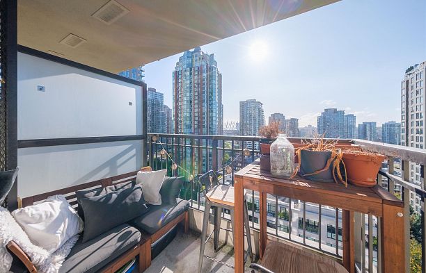 1507 989 Richards Street Downtown VW