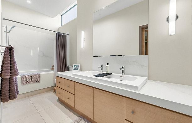 501 1510 W 6th Avenue Fairview VW