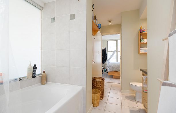 1507 989 Richards Street Downtown VW