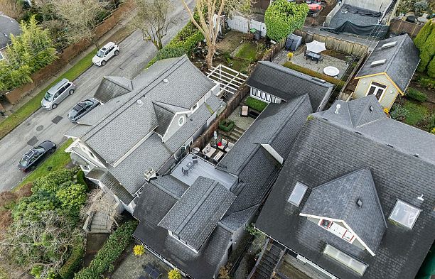 3814 W 11 Avenue Point Grey