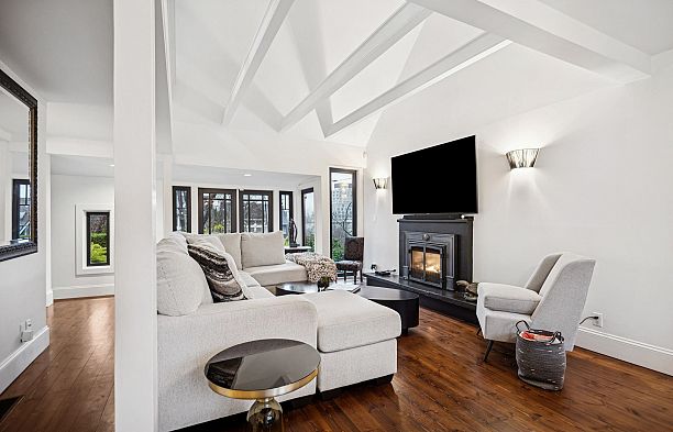 3814 W 11 Avenue Point Grey