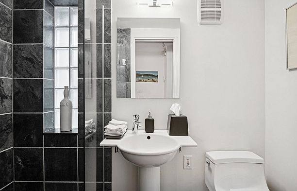 3814 W 11 Avenue Point Grey