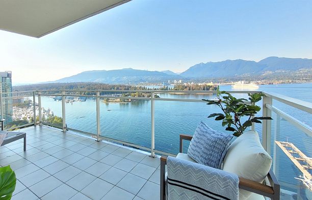 2202 1139 W Cordova Street Coal Harbour