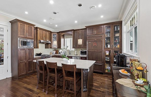 2911 W 35th Avenue MacKenzie Heights