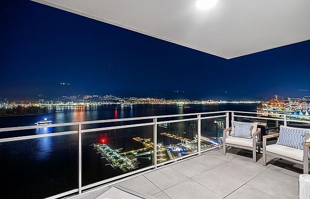 2202 1139 W Cordova Street Coal Harbour