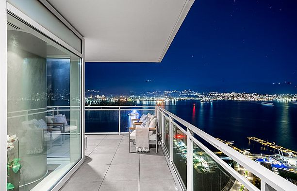 2202 1139 W Cordova Street Coal Harbour