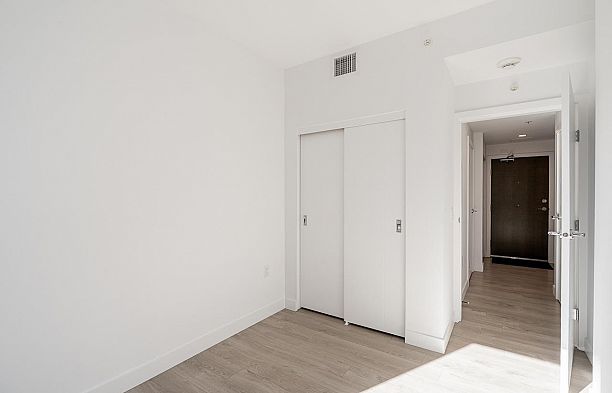302 523 W King Edward Avenue Cambie