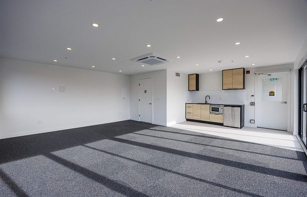 404 6485 Manitoba Street Oakridge VW