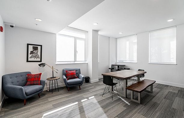 302 523 W King Edward Avenue Cambie