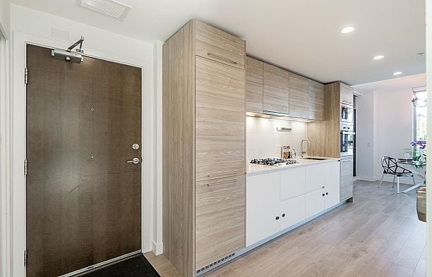 302 523 W King Edward Avenue Cambie