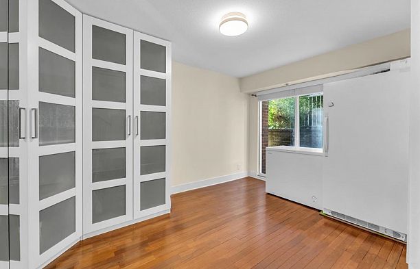 206 2071 W 42nd Avenue Kerrisdale