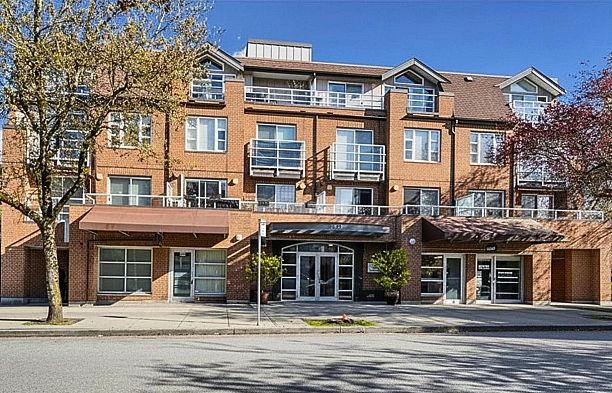 206 2071 W 42nd Avenue Kerrisdale